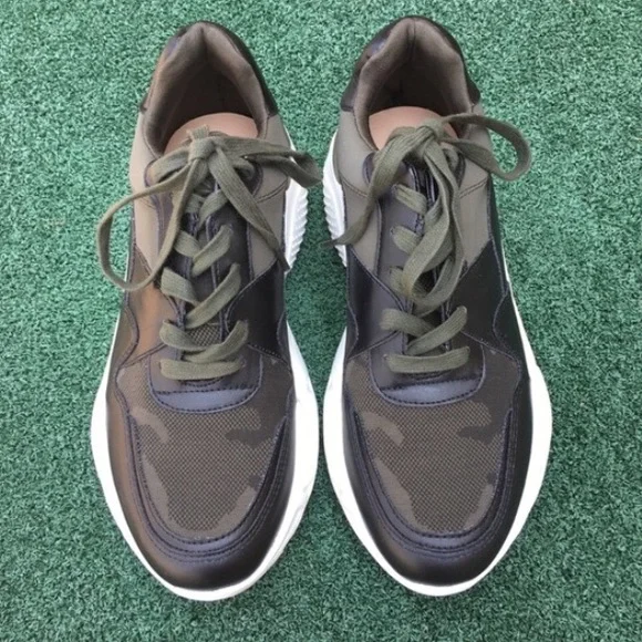 NWT Steve Madden Reverse Leather Camo Sneaker 8.5 - Picture 12 of 13